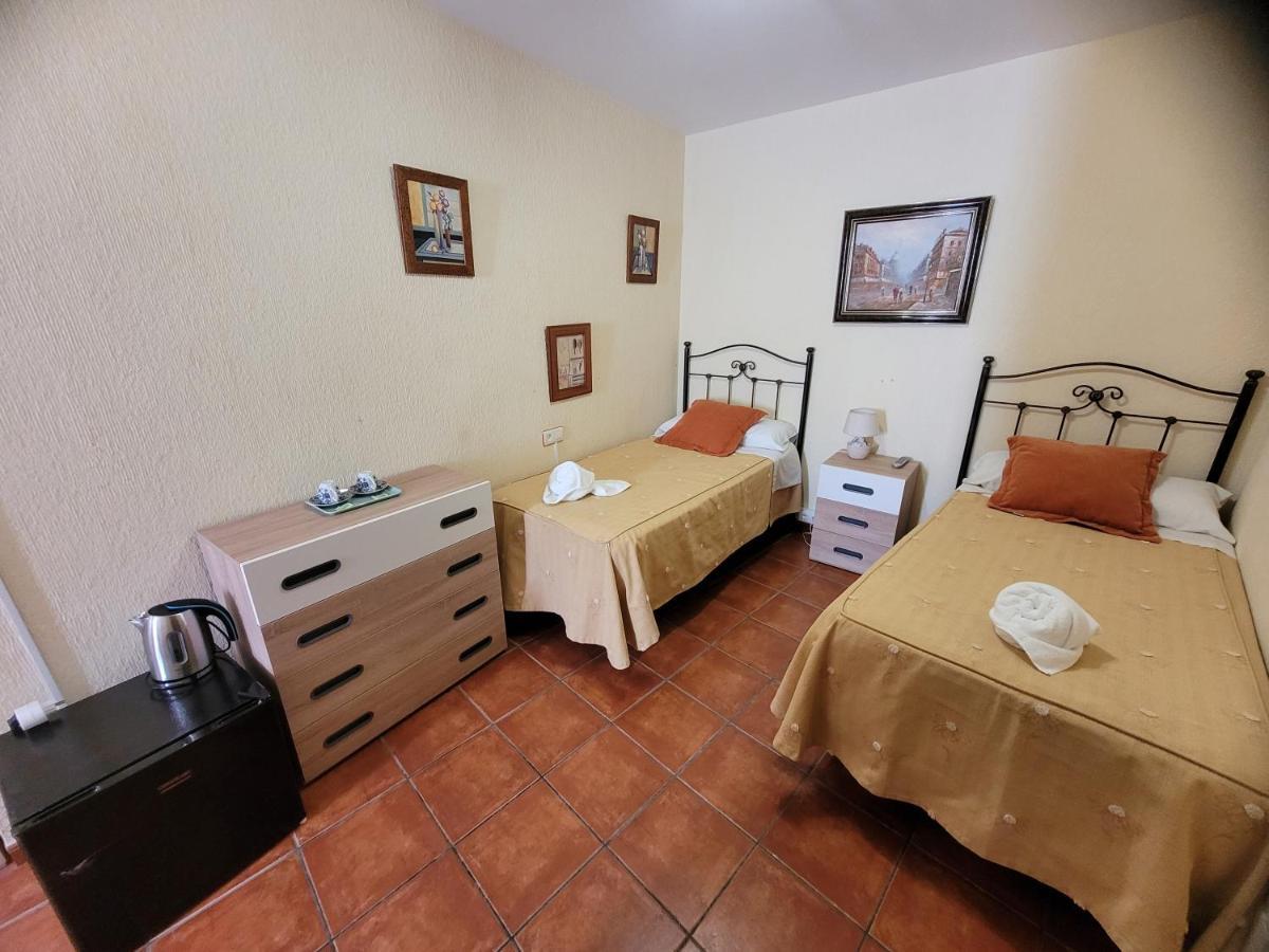 Hostal Jayma Salobrena Ngoại thất bức ảnh