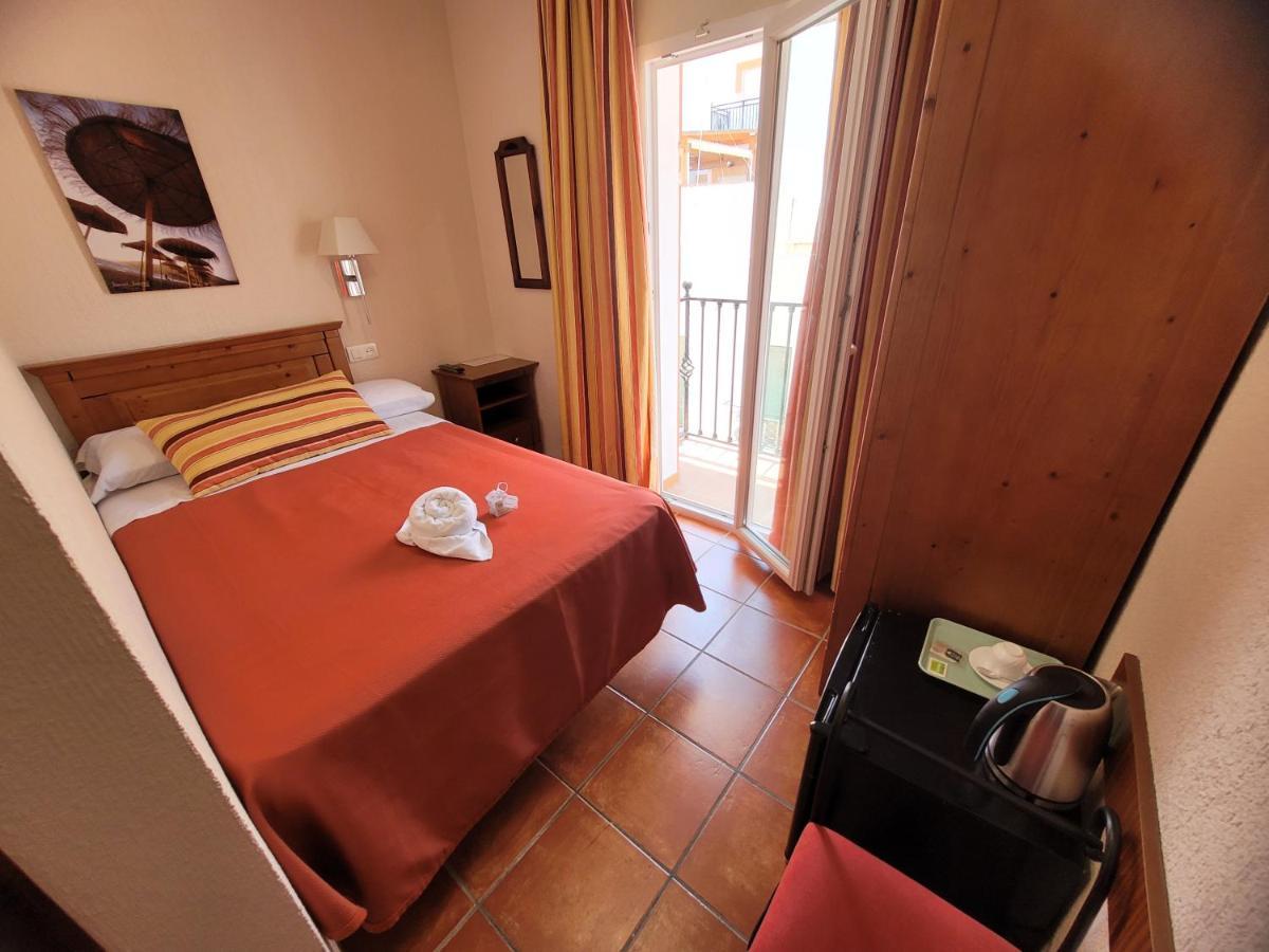 Hostal Jayma Salobrena Ngoại thất bức ảnh