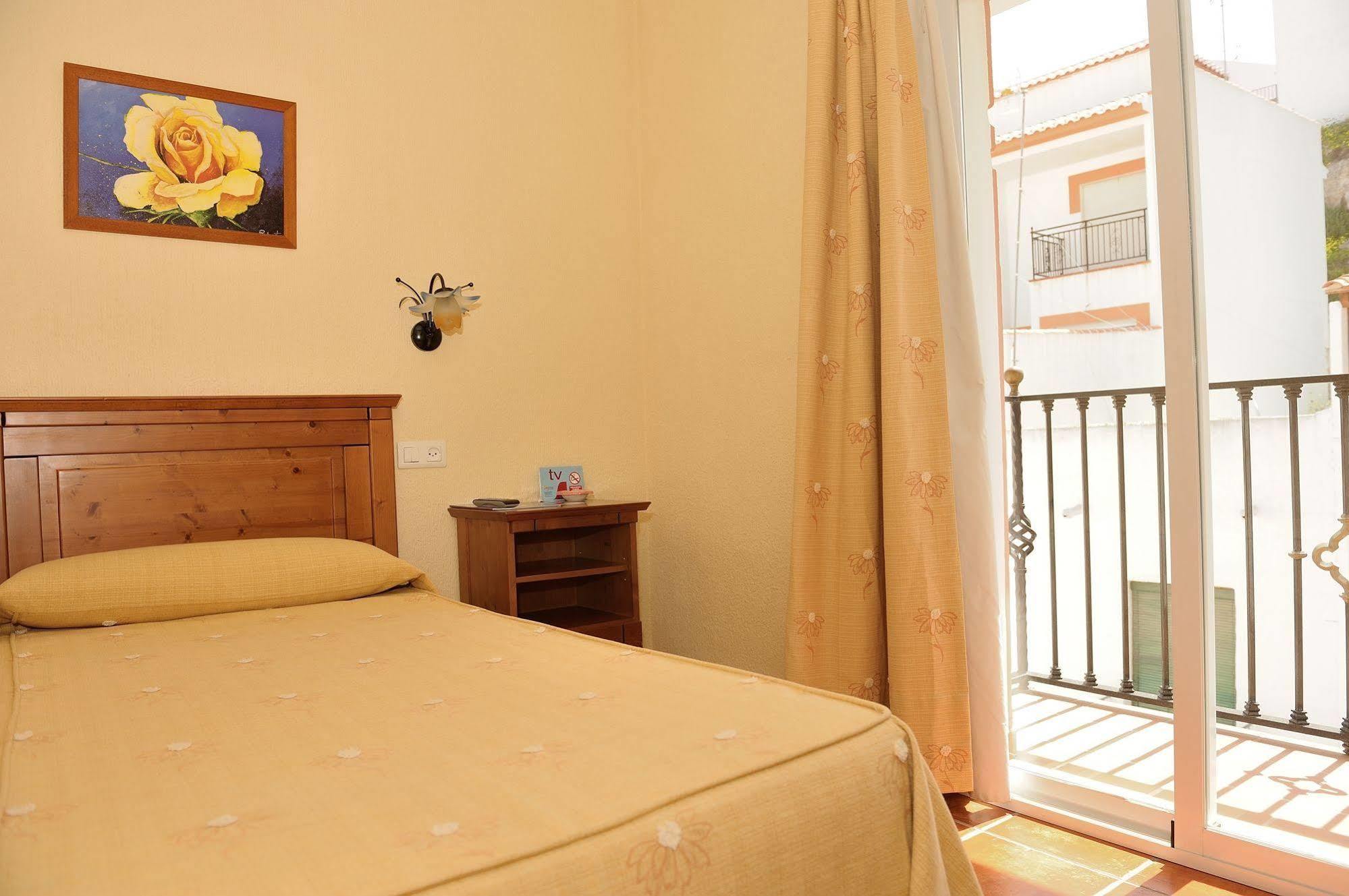 Hostal Jayma Salobrena Ngoại thất bức ảnh